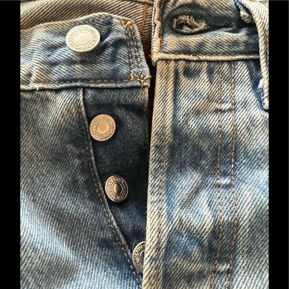 LEVI’S JEANS - Picture 7 of 10